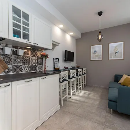 Familienpension Tina 7 By Interhome Apartmán